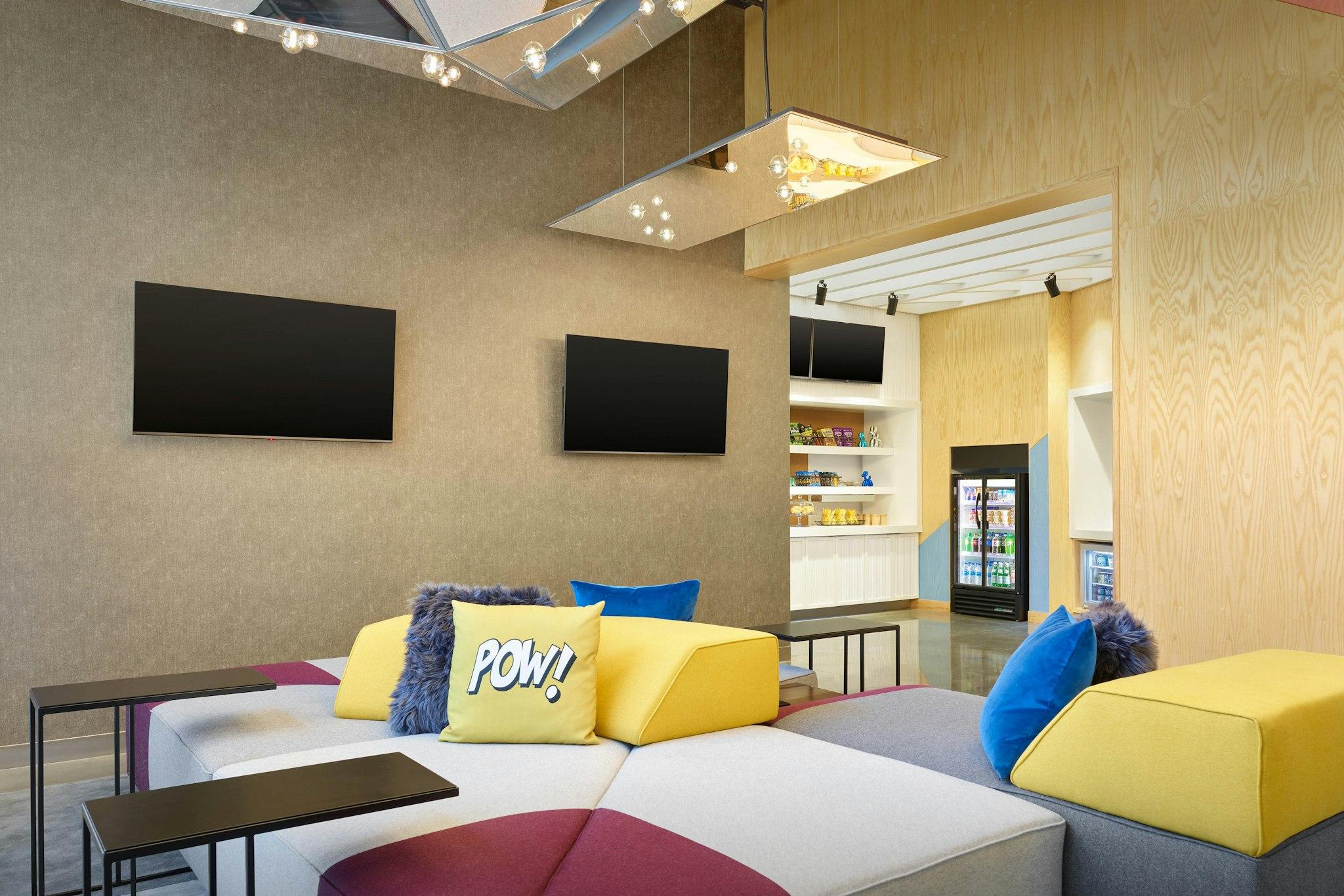 Aloft by Marriott Portland Downtown Waterfront ME 写真