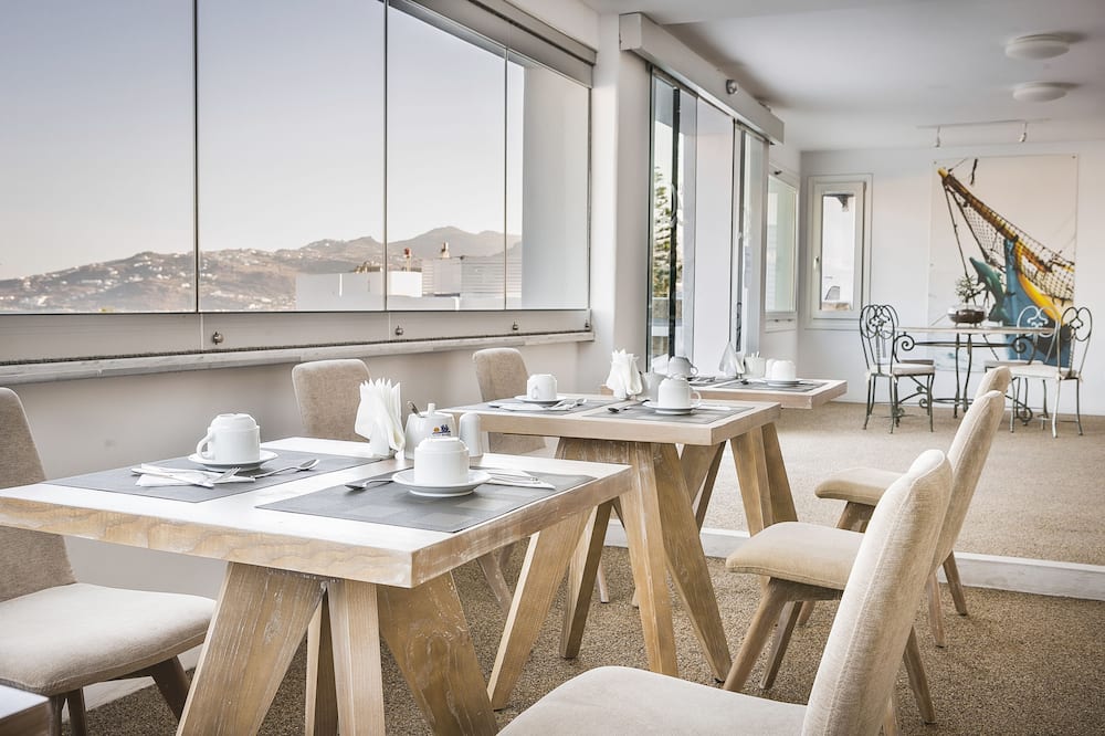 イリオ マリス 写真