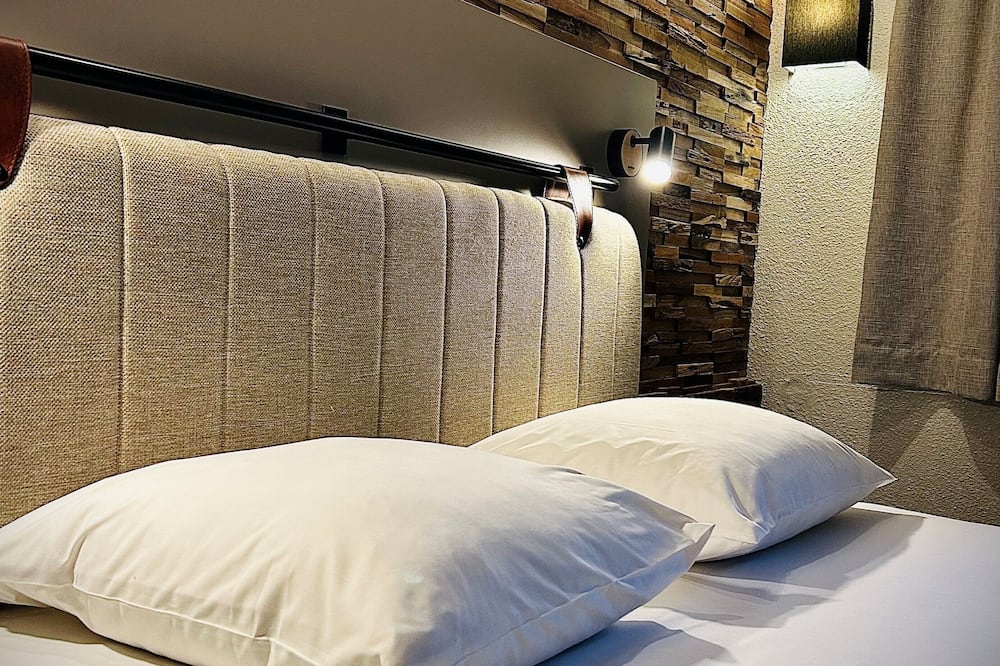 チューリップ イン ボーヌ 写真