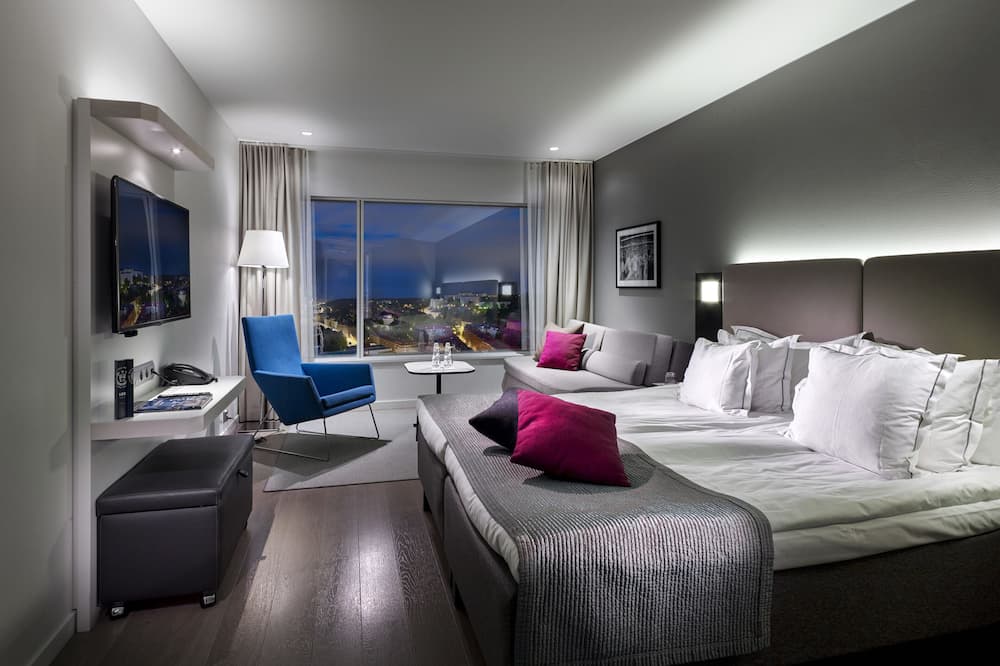 ゴシアタワーズ＆アッパーハウス 写真