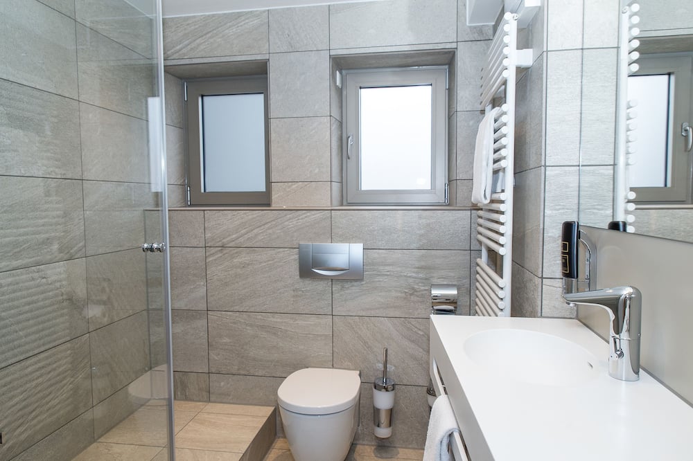 ホテル ゴールデネス ラート 写真