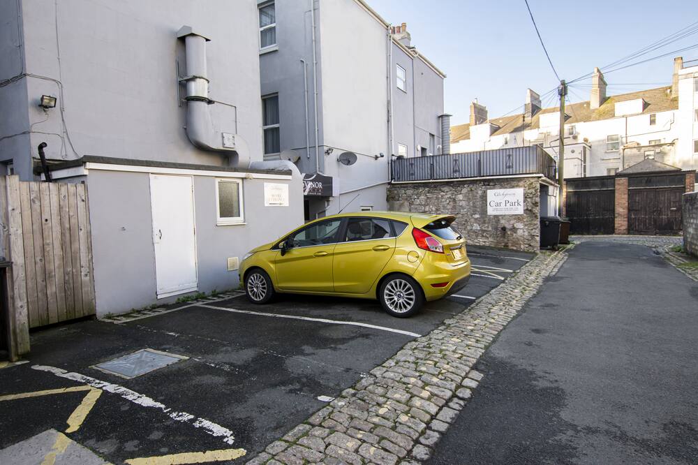 The Grosvenor Plymouth 写真