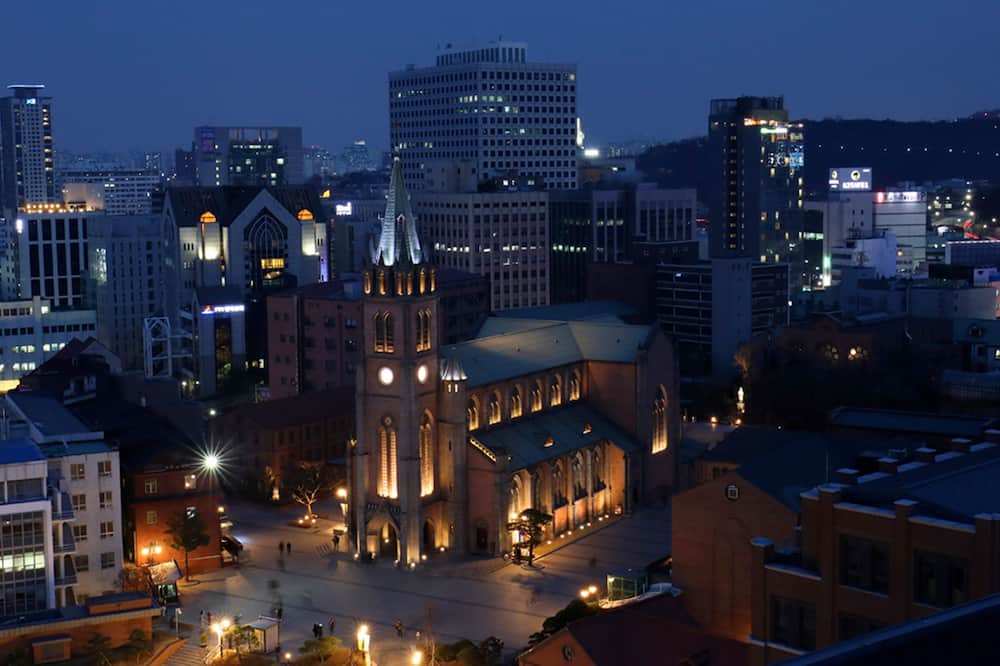 ステップ イン 明洞 1 写真