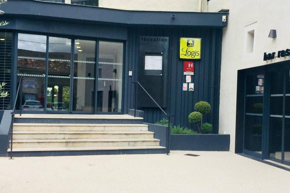 ラ シャルトルーズ ロジス オテル レストラン 写真