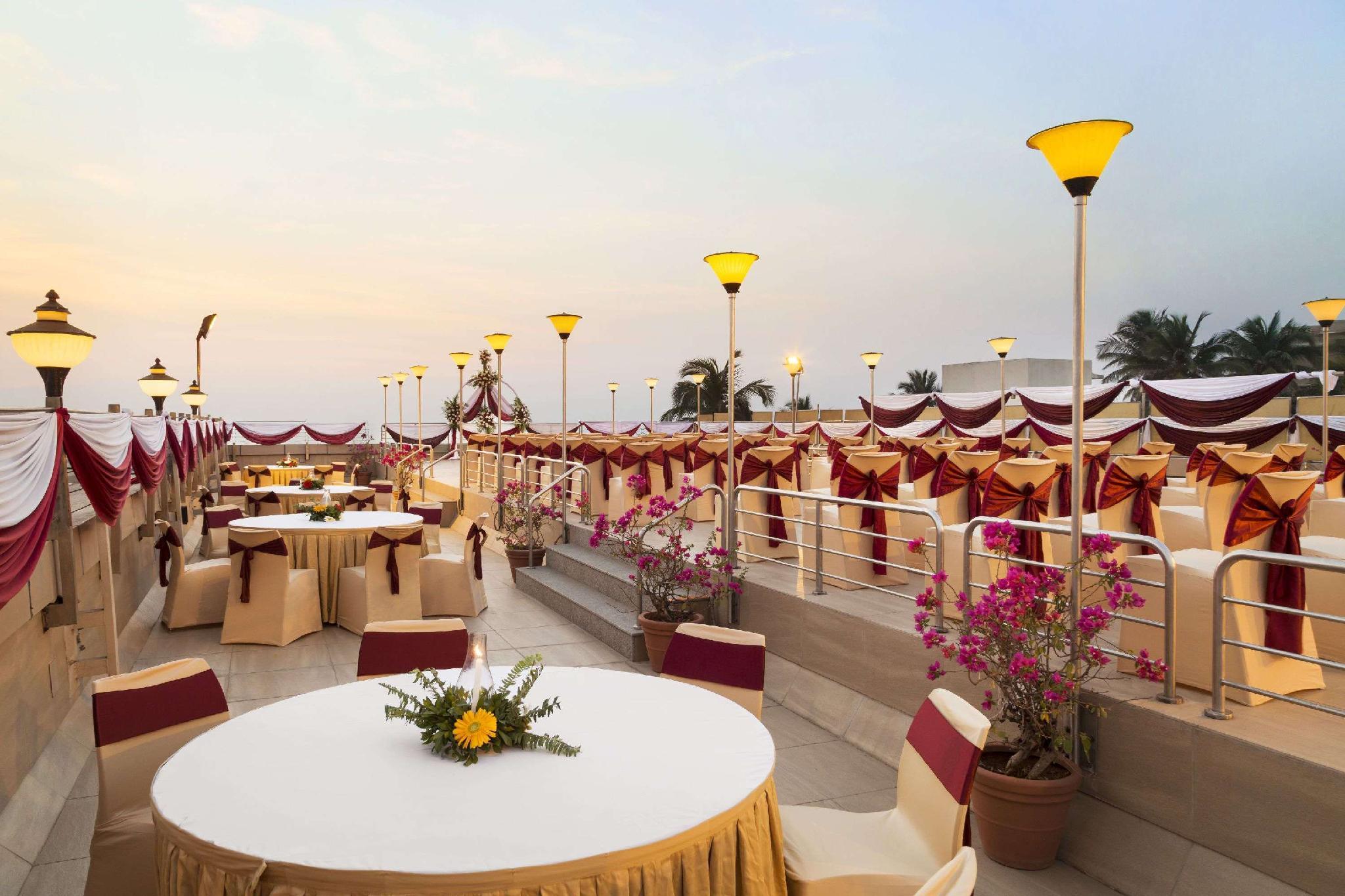 ラマダ プラザ バイ ウインダム パーム グローブ 写真