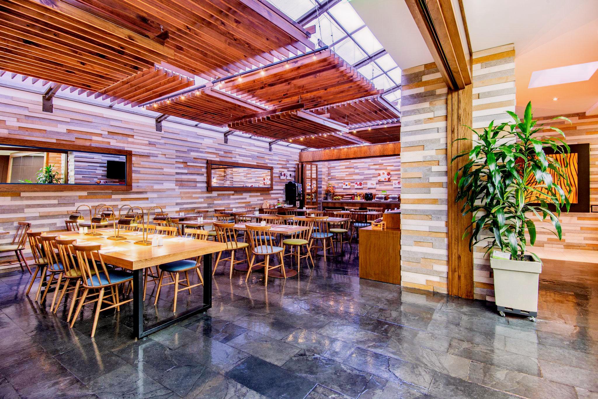 ホテル ホリデイ イン エクスプレス ボゴタ バイ IHG 写真