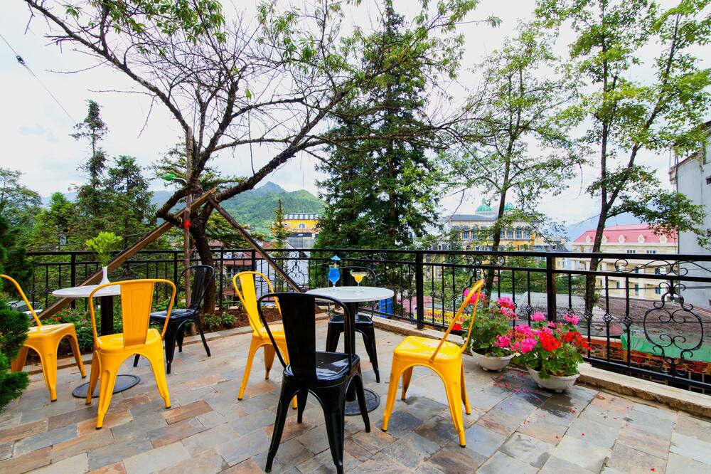 ラカーサ サパ ホテル 写真