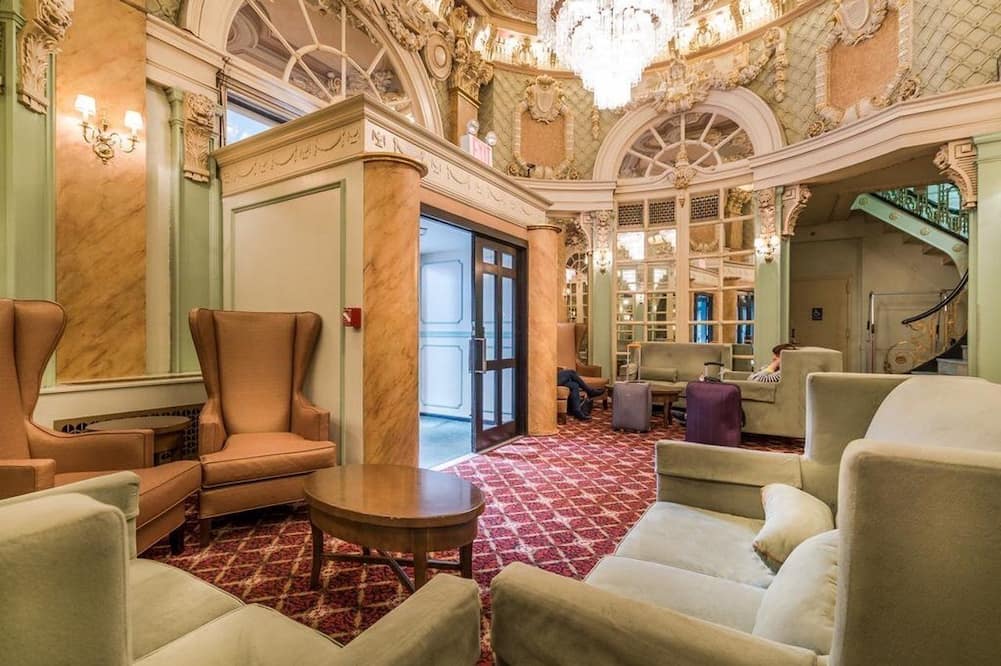 Wolcott Hotel 写真