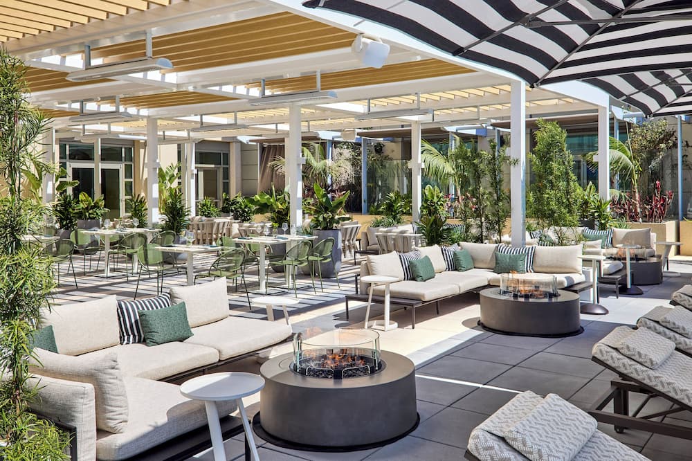 オムニ サンディエゴ ホテル アット ザ ボールパーク 写真