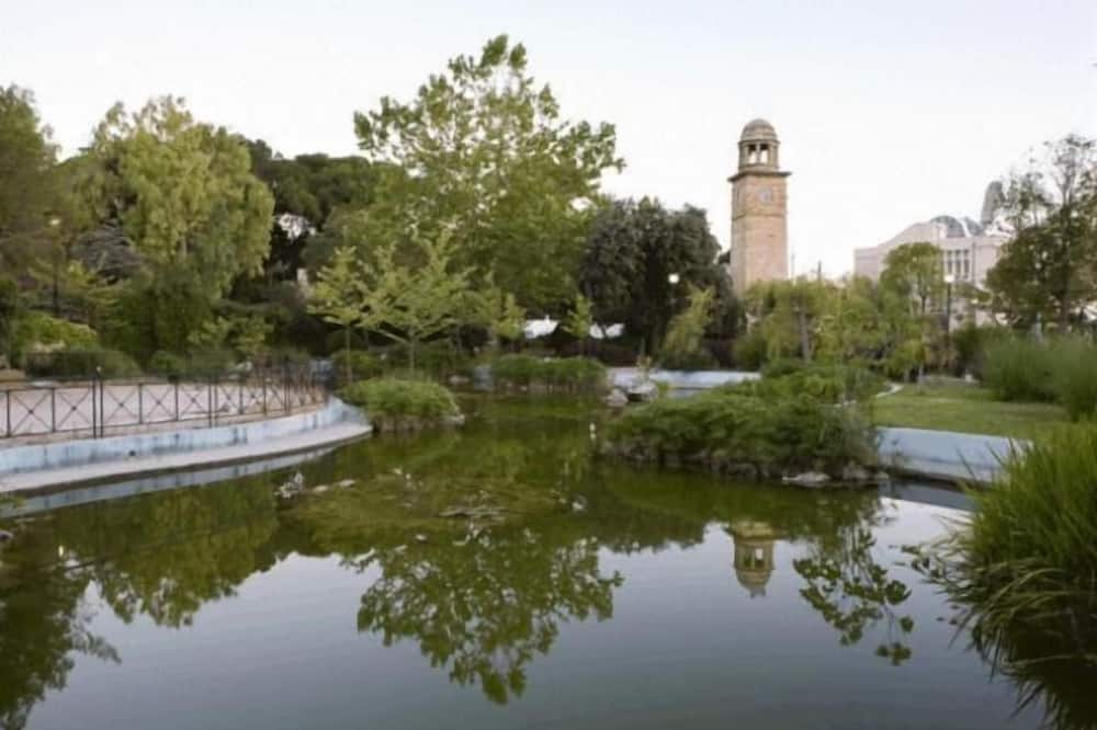 Constantino's Studios 写真