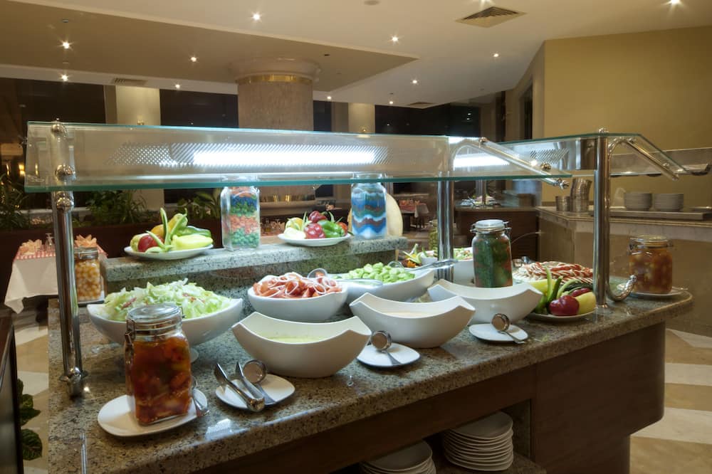 AMC Royal Hotel & Spa 写真