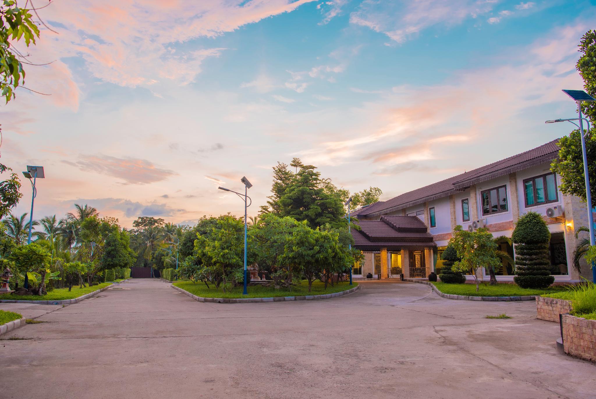 クン シティ ホテル 写真