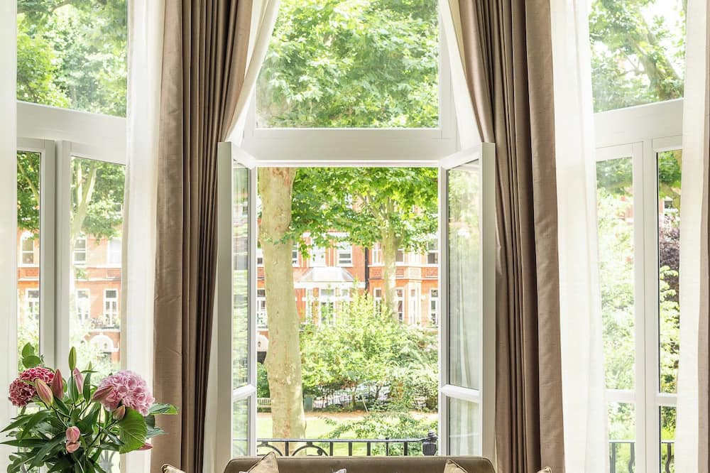 ベストウェスタン バーンズ ホテル ロンドン 写真