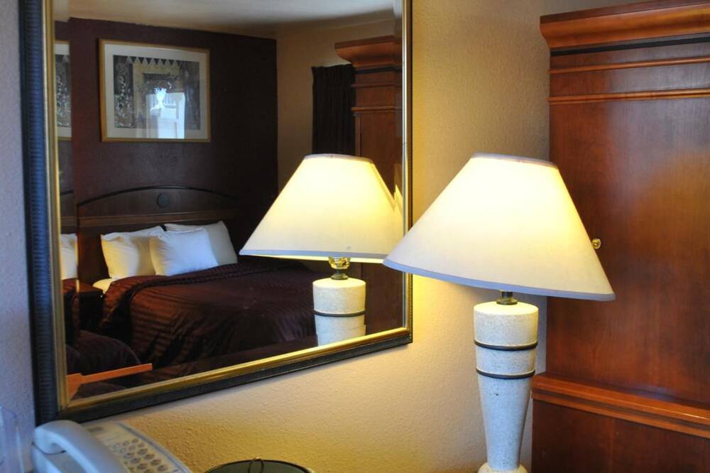 バジェット イン 写真