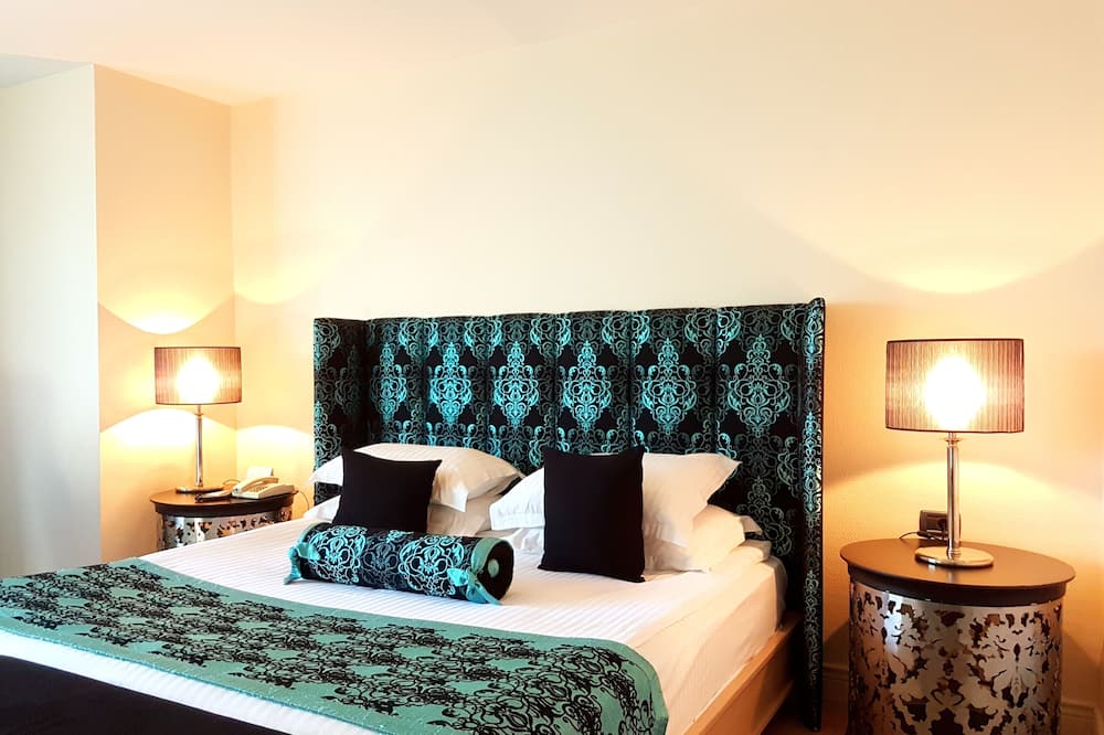 ジュラ ホテルズ マヴィ スルメリ アダナ 写真