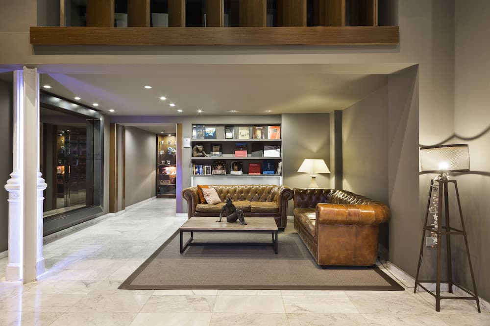 アクタ アトリウム パレス ホテル 写真