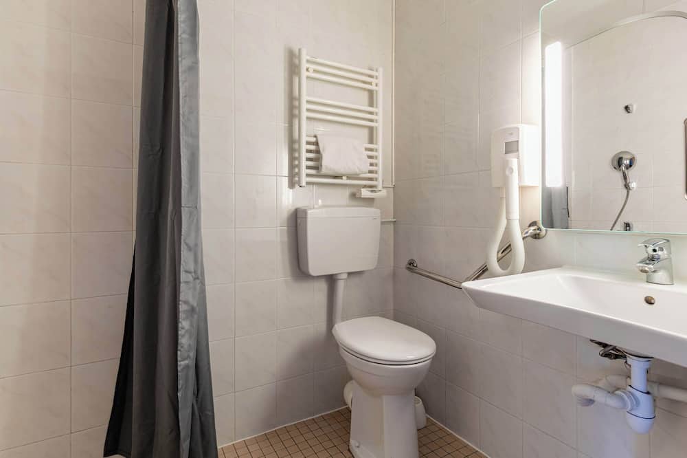 B&B ホテル コルマール リュミエール 写真