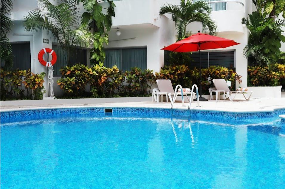 アダラ エクスプレス 写真