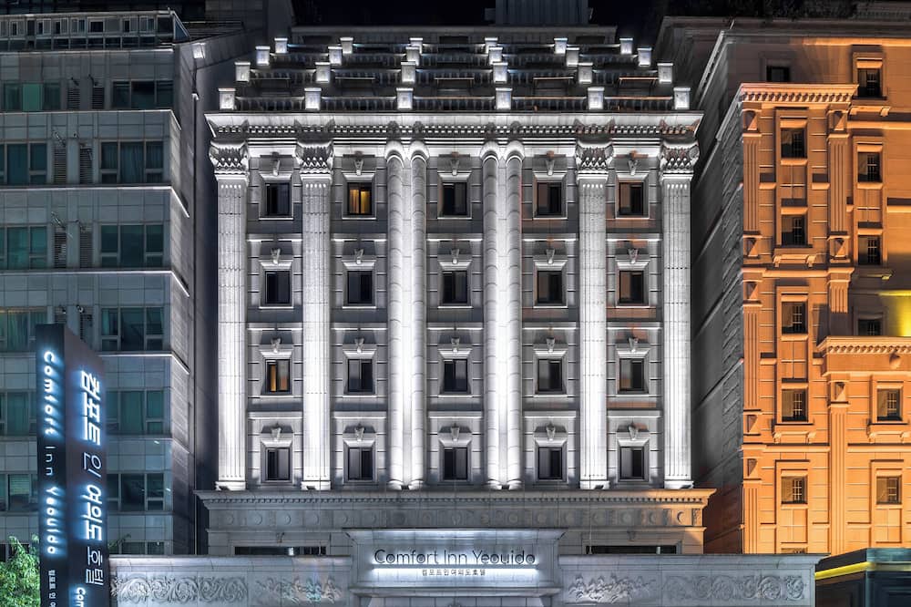 コンフォート イン ヨイド 写真