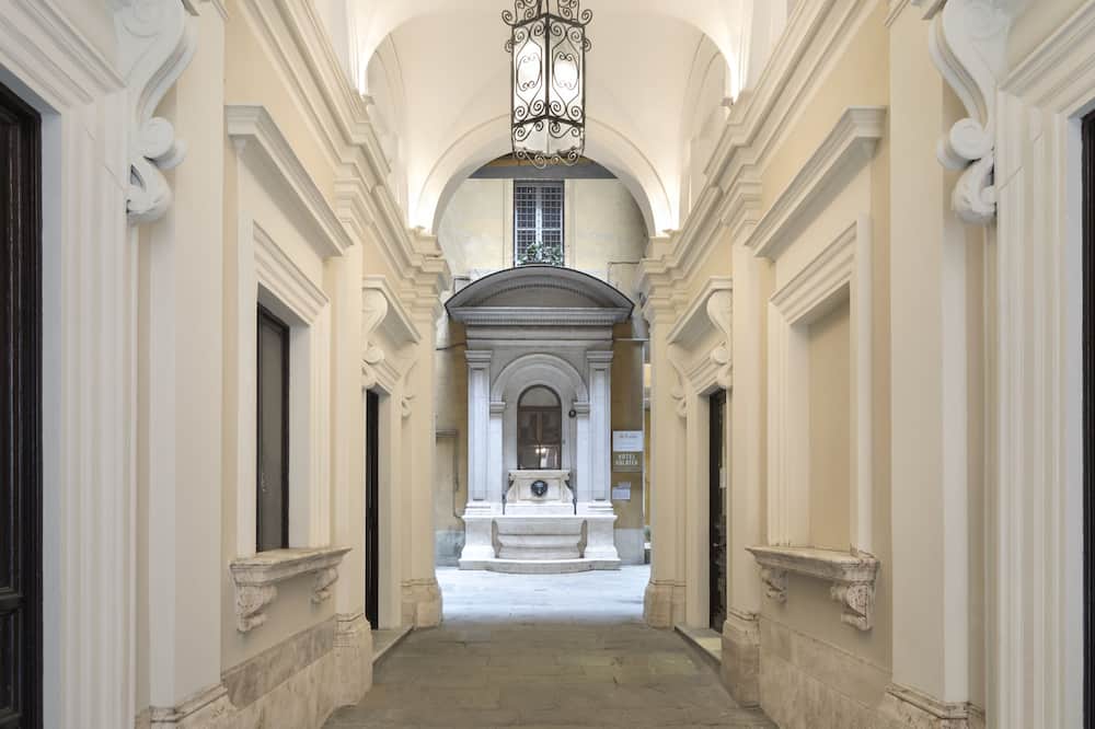 ブティック ホテル ガラテア 写真