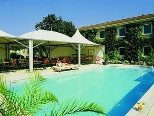 レ コロンヌ ストラスブール ゼニス 写真