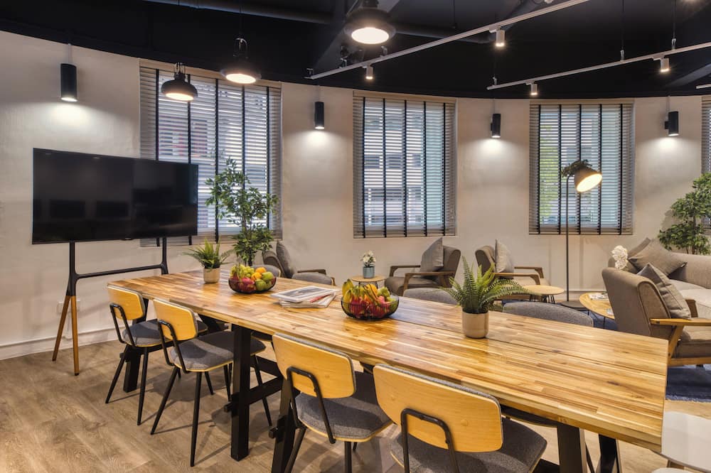 ハビット カダ アット マックスウェル シンガポール 写真