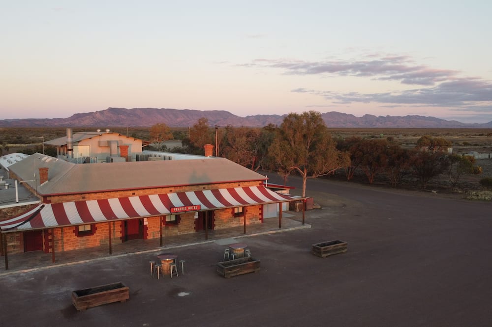 Prairie Hotel & Outback Lodge 写真