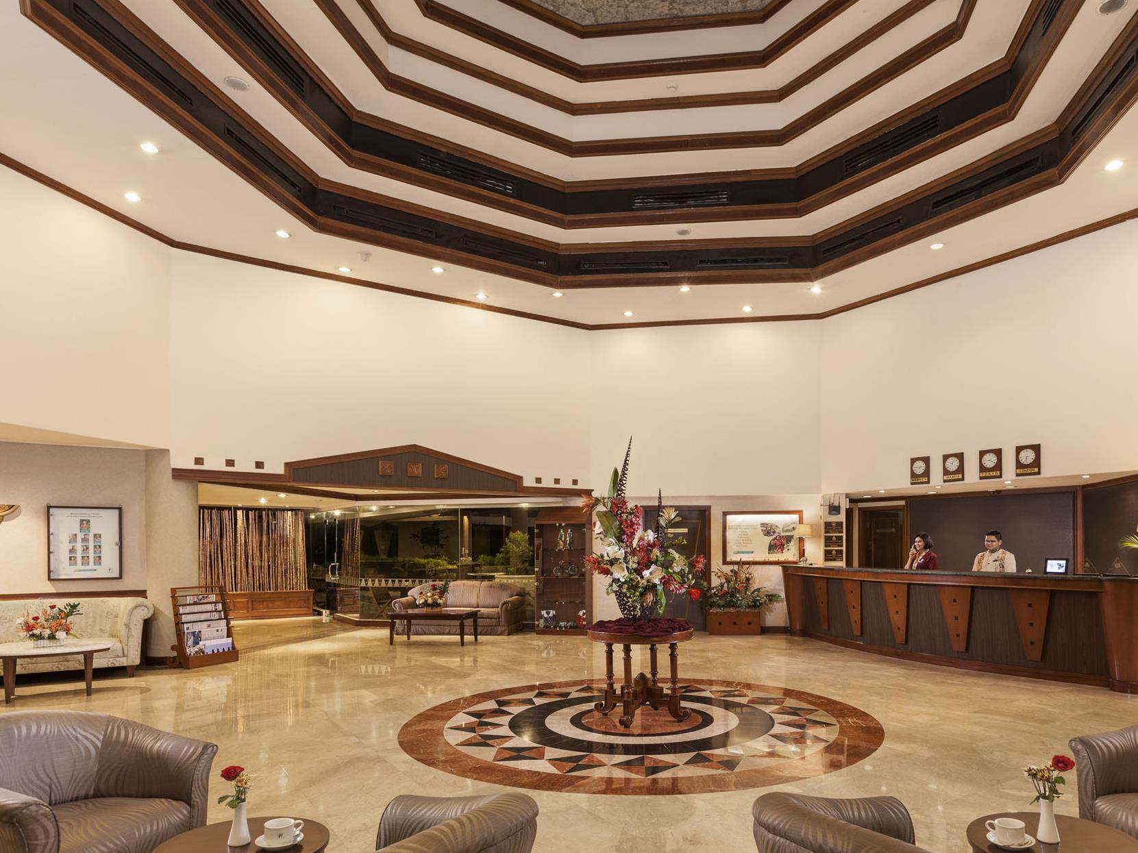 プライム プラザ ホテル プルワカルタ 写真