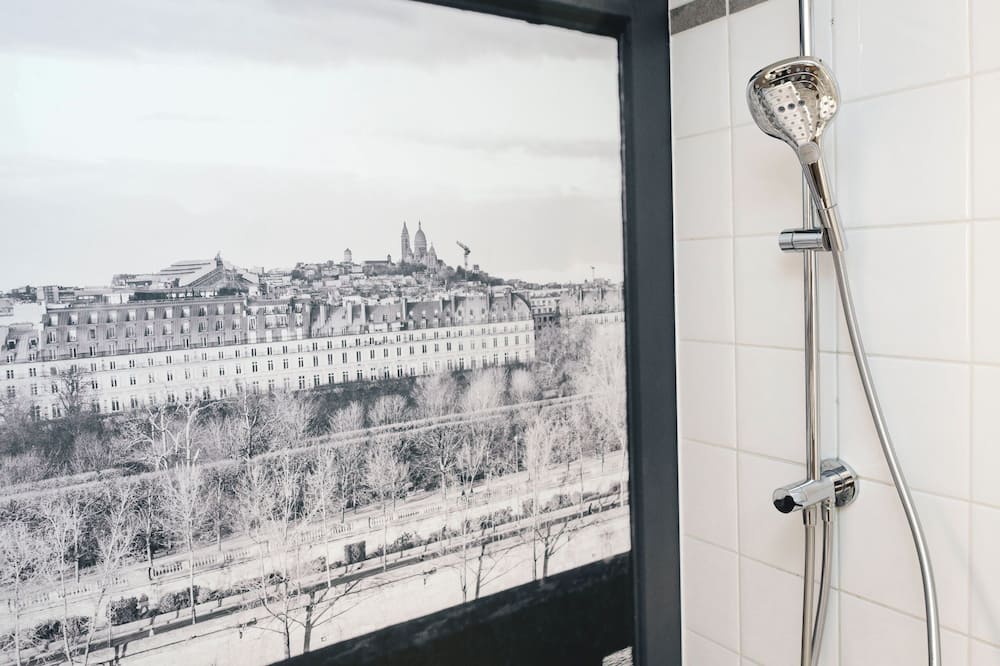 カンパニール パリ エスト パンタン ホテル 写真