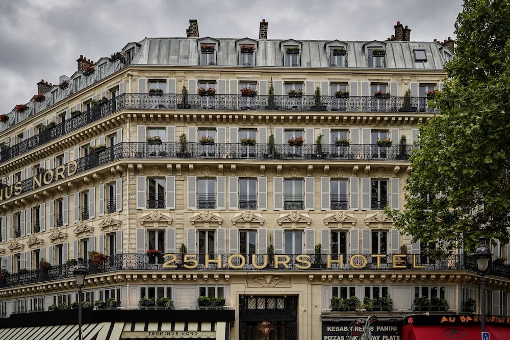 25アワーズ ターミナス ノール 写真