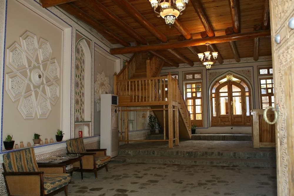 コミル ブハラ ブティック ホテル 写真