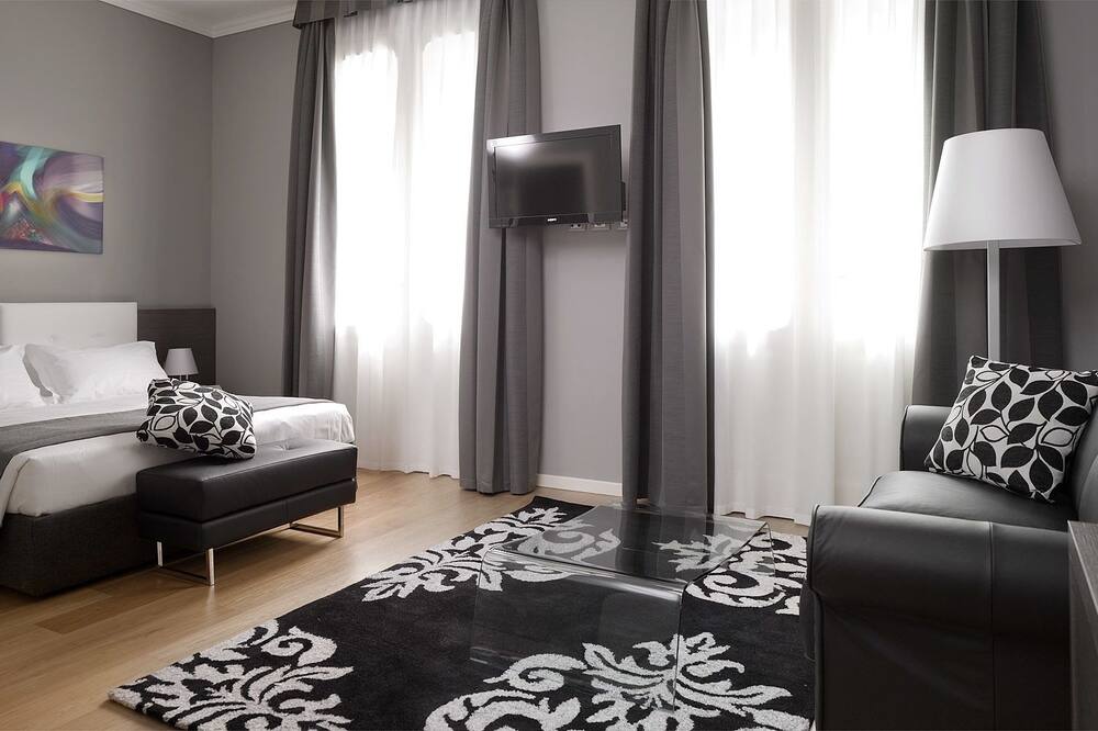 パレス スイート 写真