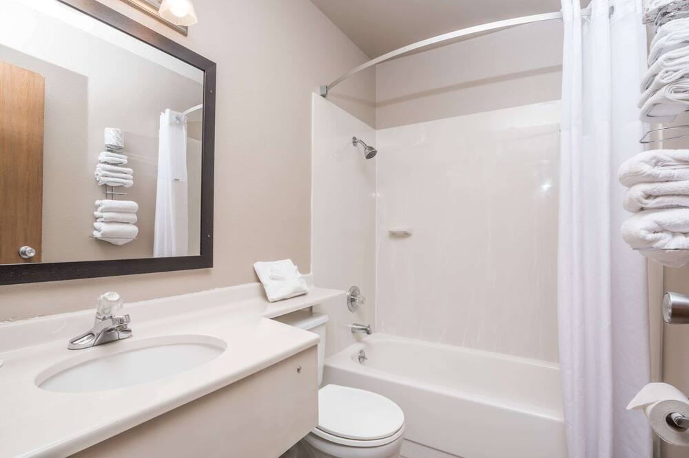 スーパー 8 バイ ウィンダム ボイシ 写真