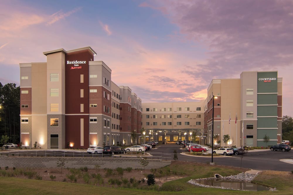 Courtyard by Marriott Raleigh-Durham Airport/Brier Creek 写真