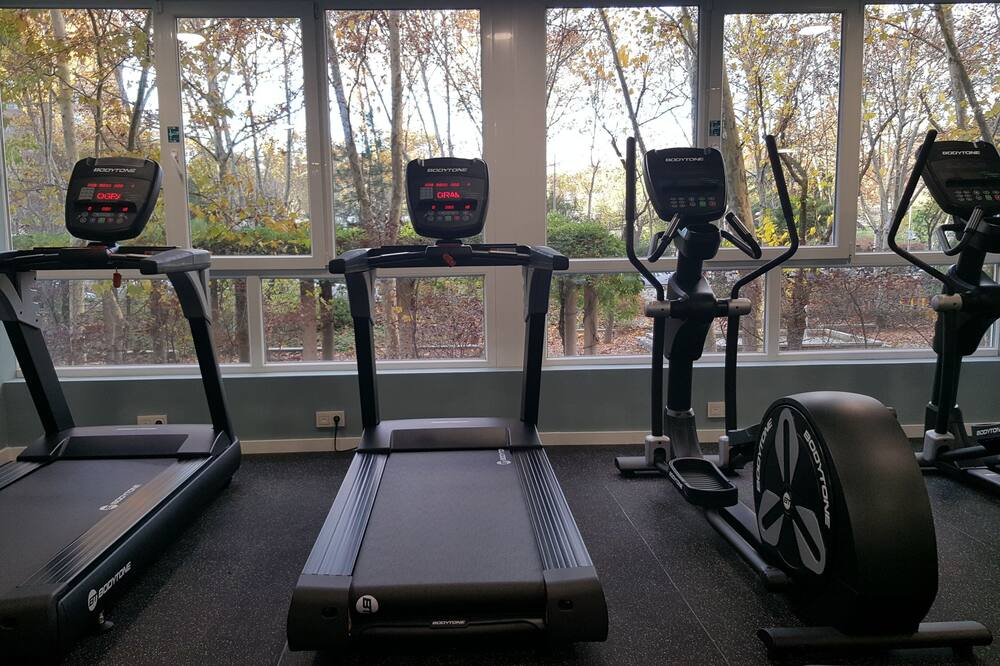 セナトール バラハス 写真