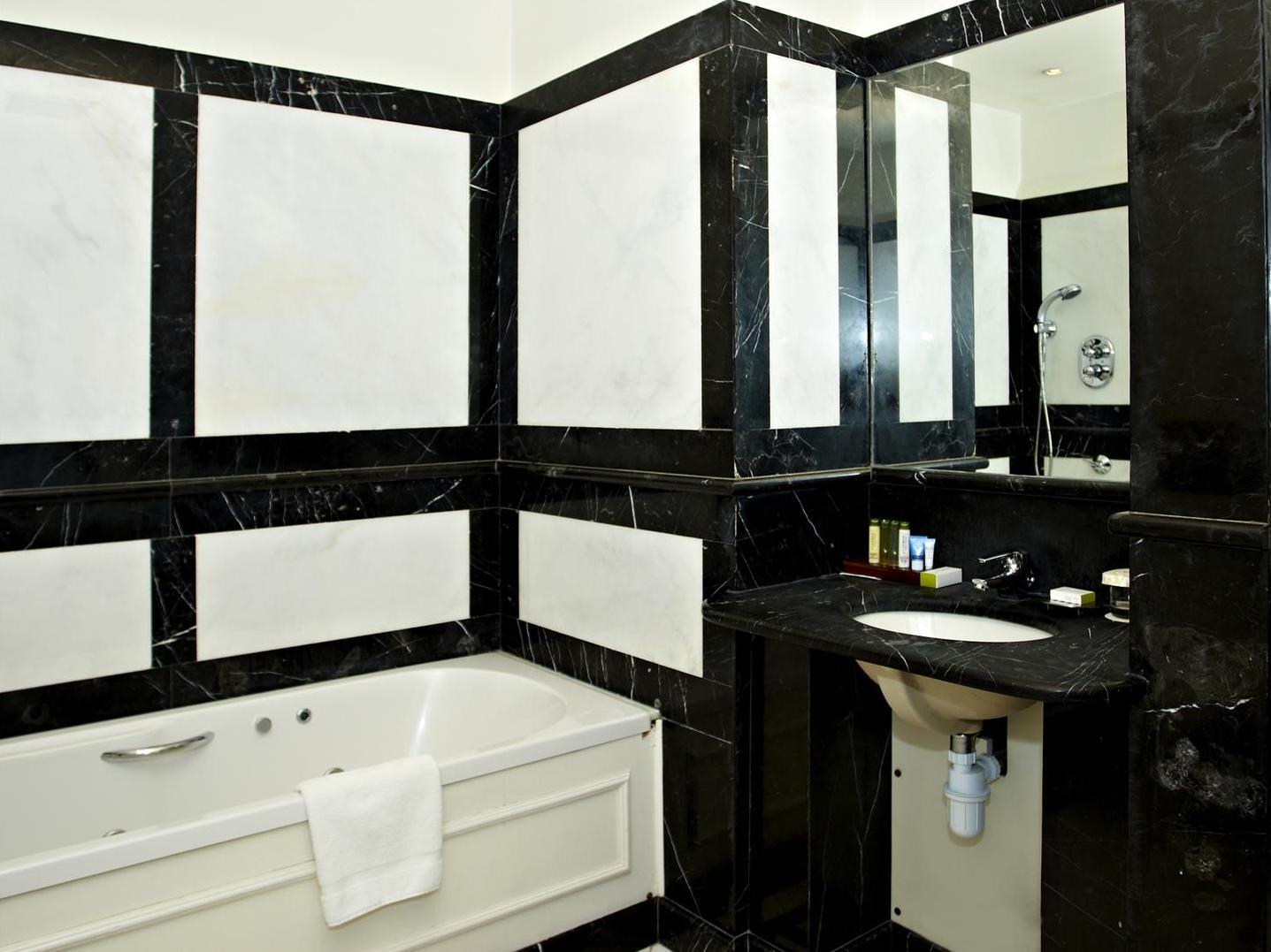 コートハウス ホテル 写真