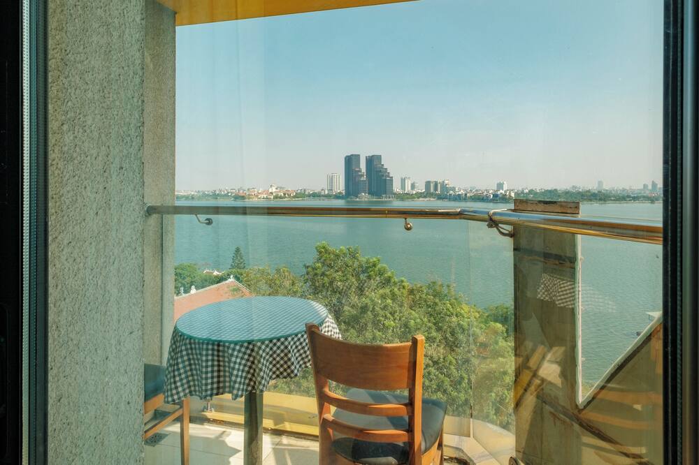 サンセット ウエストレイク ハノイ ホテル 写真