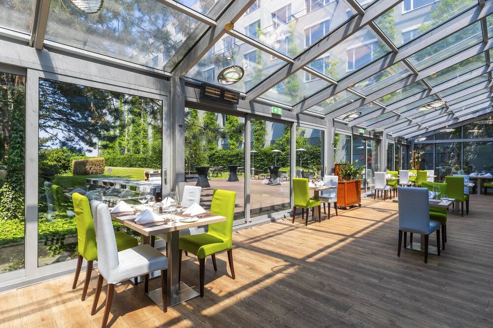 ホリデイ イン プラハ コングレス センター バイ IHG 写真