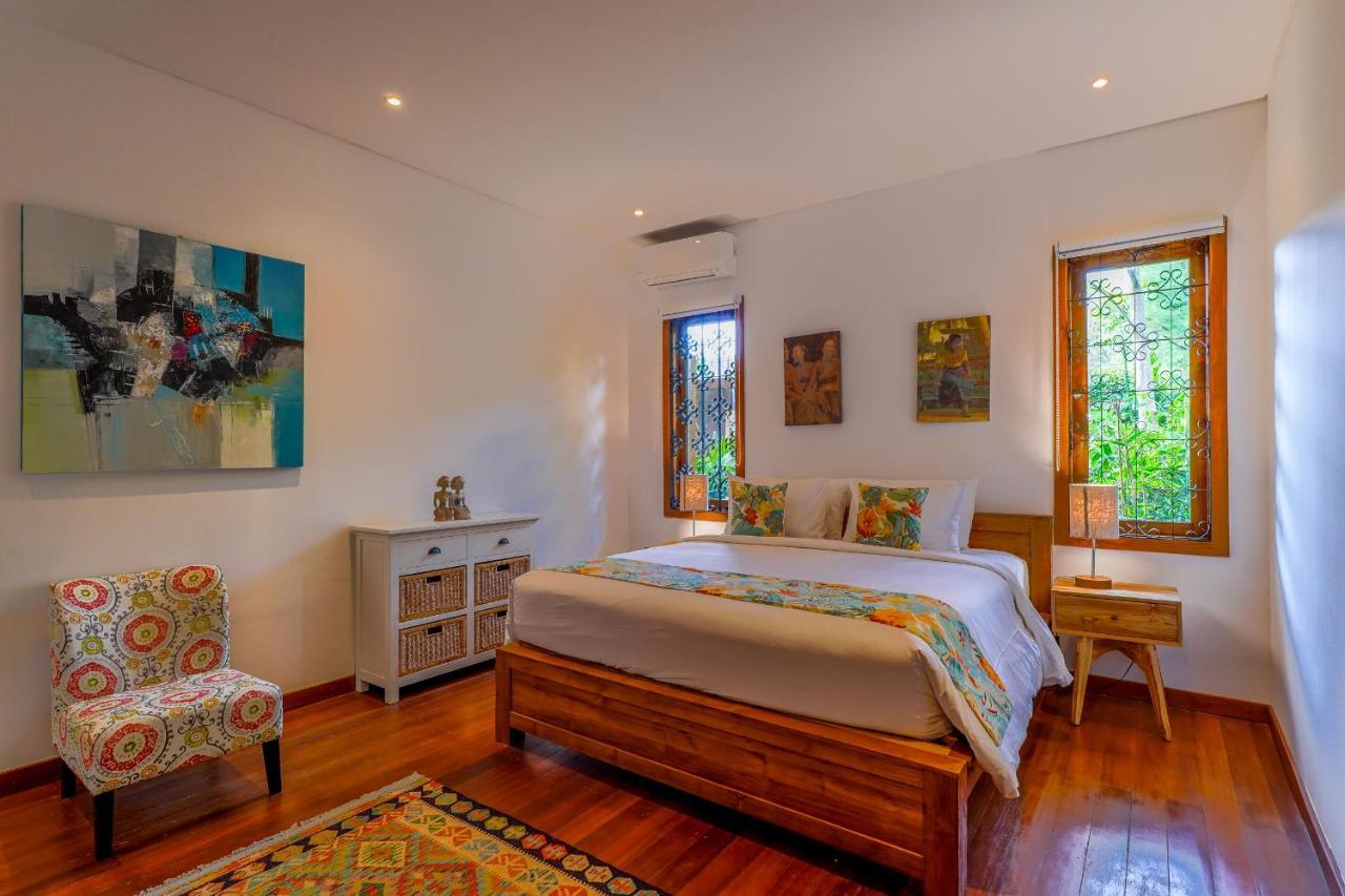 Paradise Garage Komodo Villa 写真