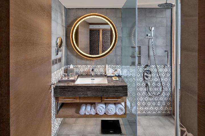 ダブルツリー バイ ヒルトン ゴア - パナジ 写真