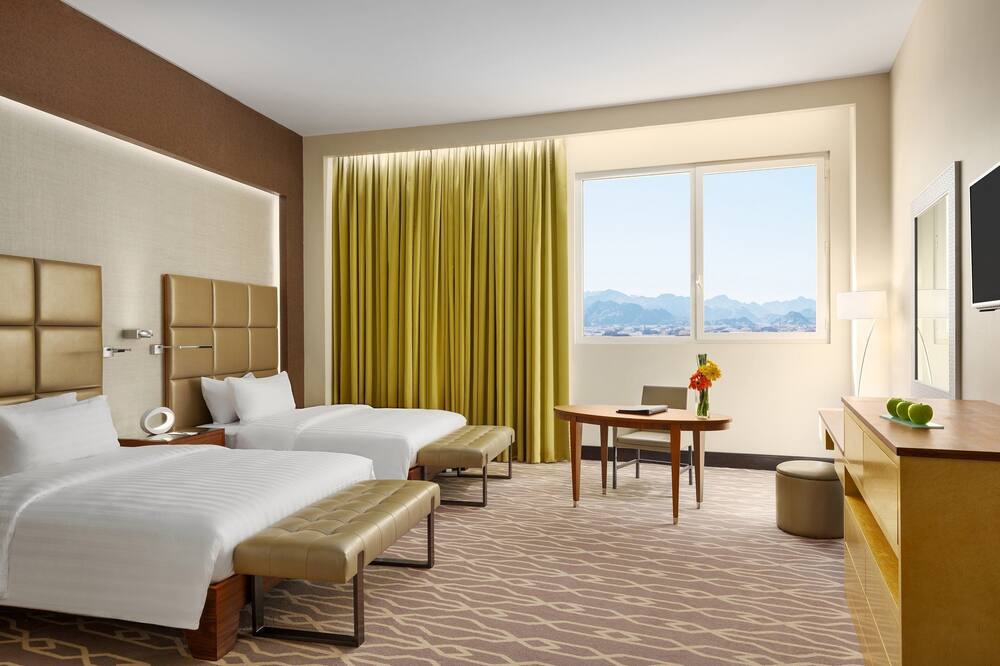 ミレニアム ホテル ハイル 写真