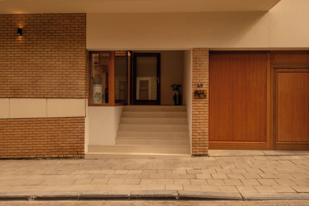 9 ホテル シェルトン 写真