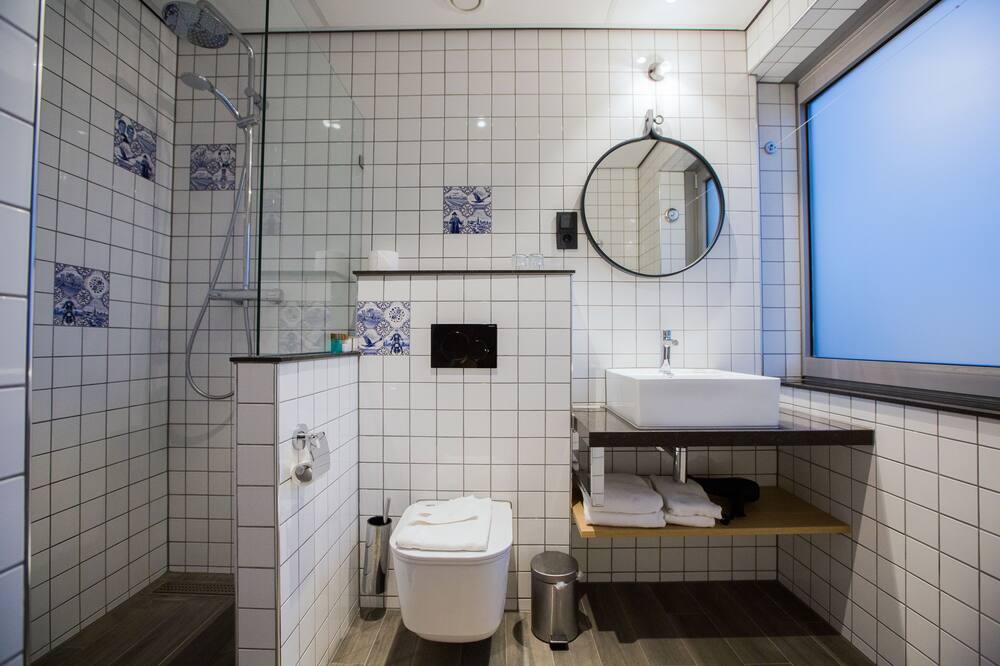 アーバン ロッジ 写真