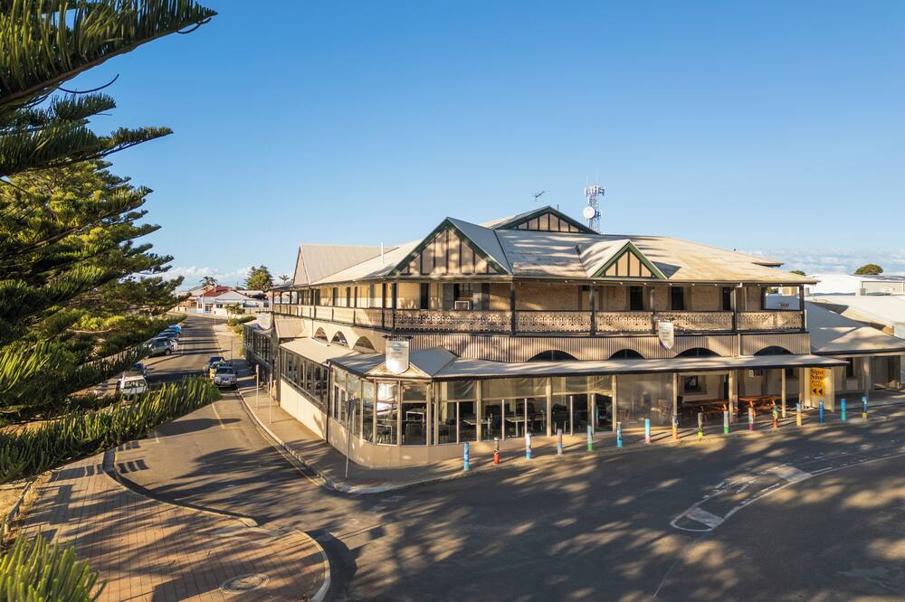 オーロラ オゾン ホテル 写真