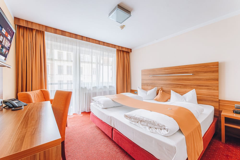 ホテル イーザートア 写真