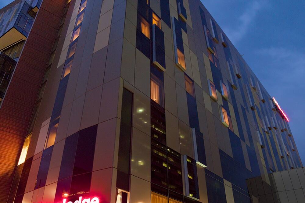 トラベロッジ ホテル メルボルン ドックランズ 写真