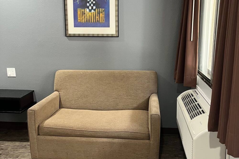 ラグナ イン & スイーツ 写真