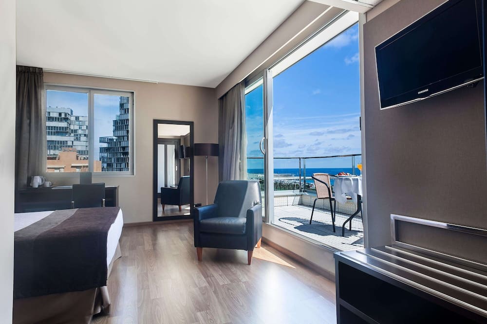 ホテル フロント マリティム 写真