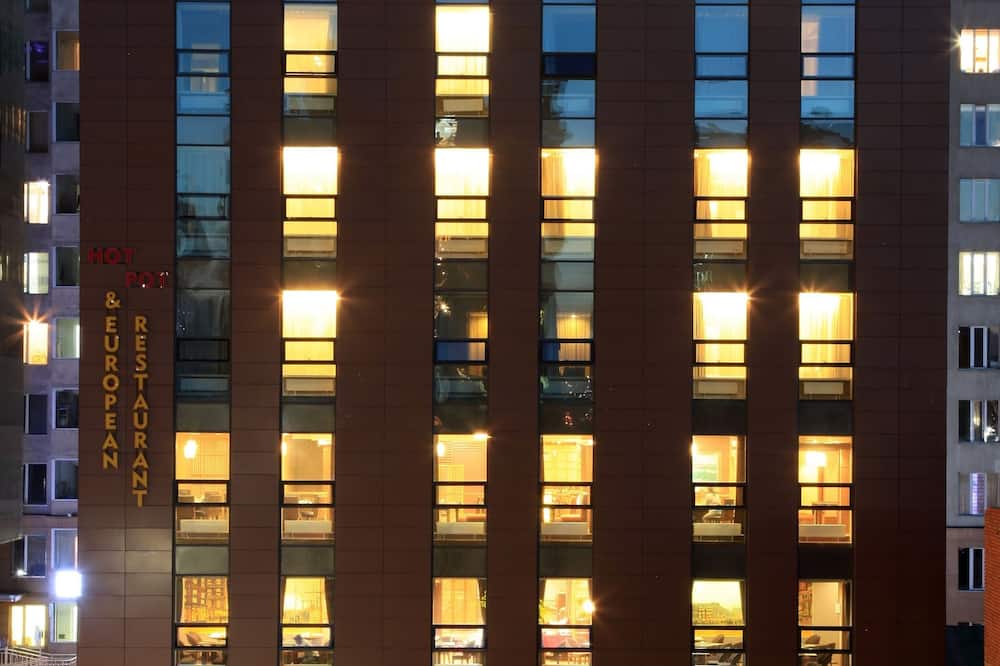 ロイヤル マウンテン ホテル 写真