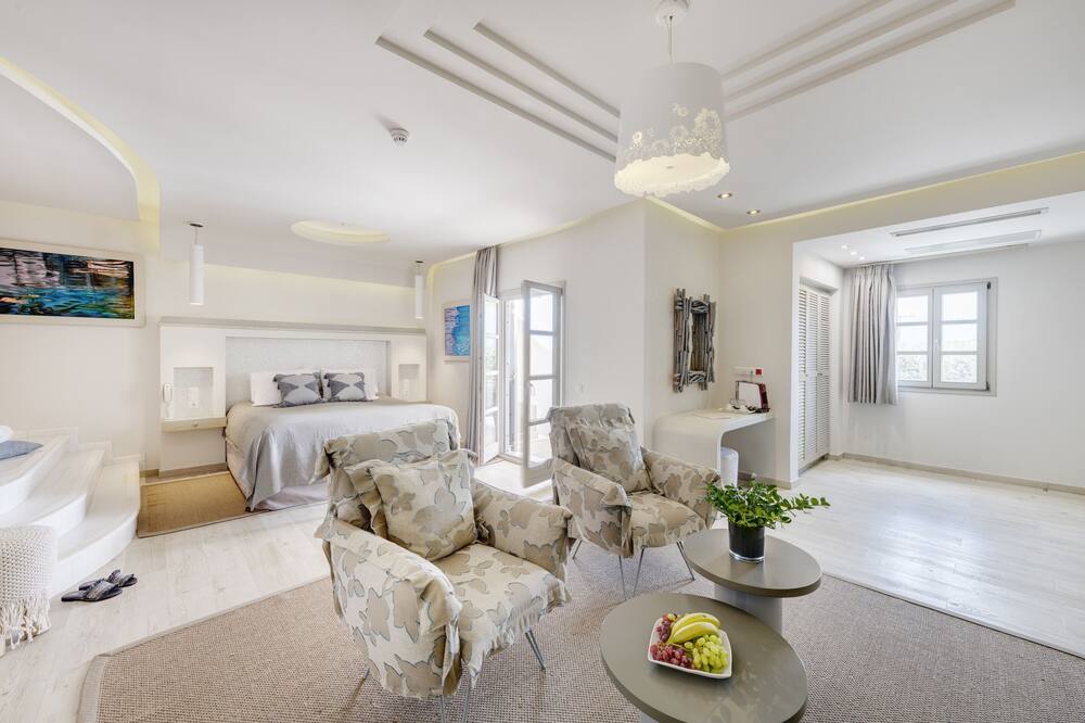 クーロス アート ホテル【大人専用】 写真